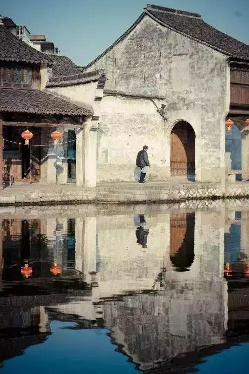 逃出上锁的现代房间6